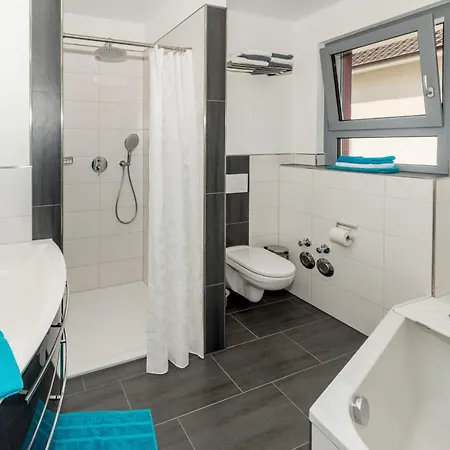 Apartment Komfort-apartment Ambiente 2c Bei Fam Horster Bensheim